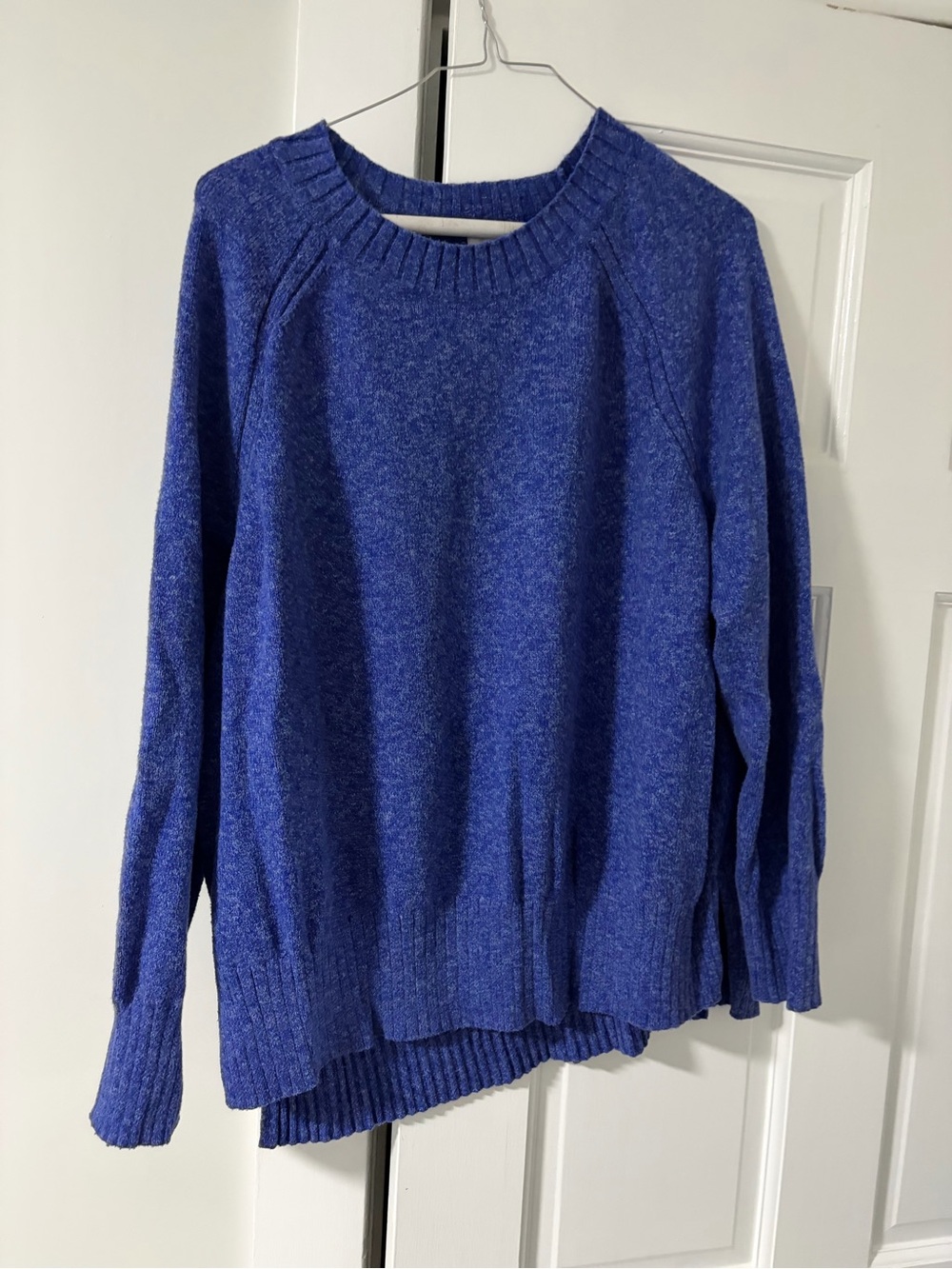 OldNavy Crewneck Women's Sweater in Royal Blue